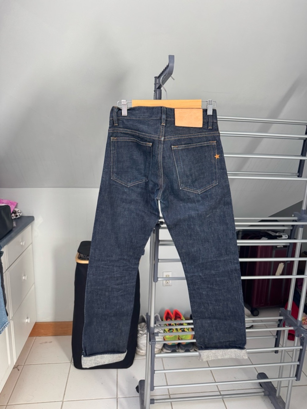 Men's Indigo Straight-Leg Jeans - Picture 5 of 6